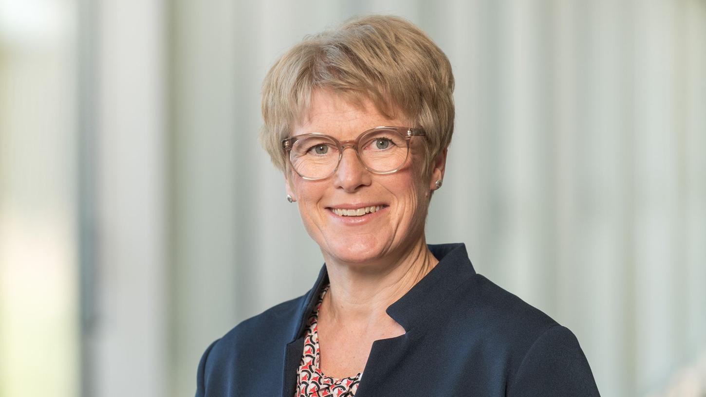Lehrt an der FAU: Veronika Grimm. Lehrt an der FAU: Veronika Grimm.