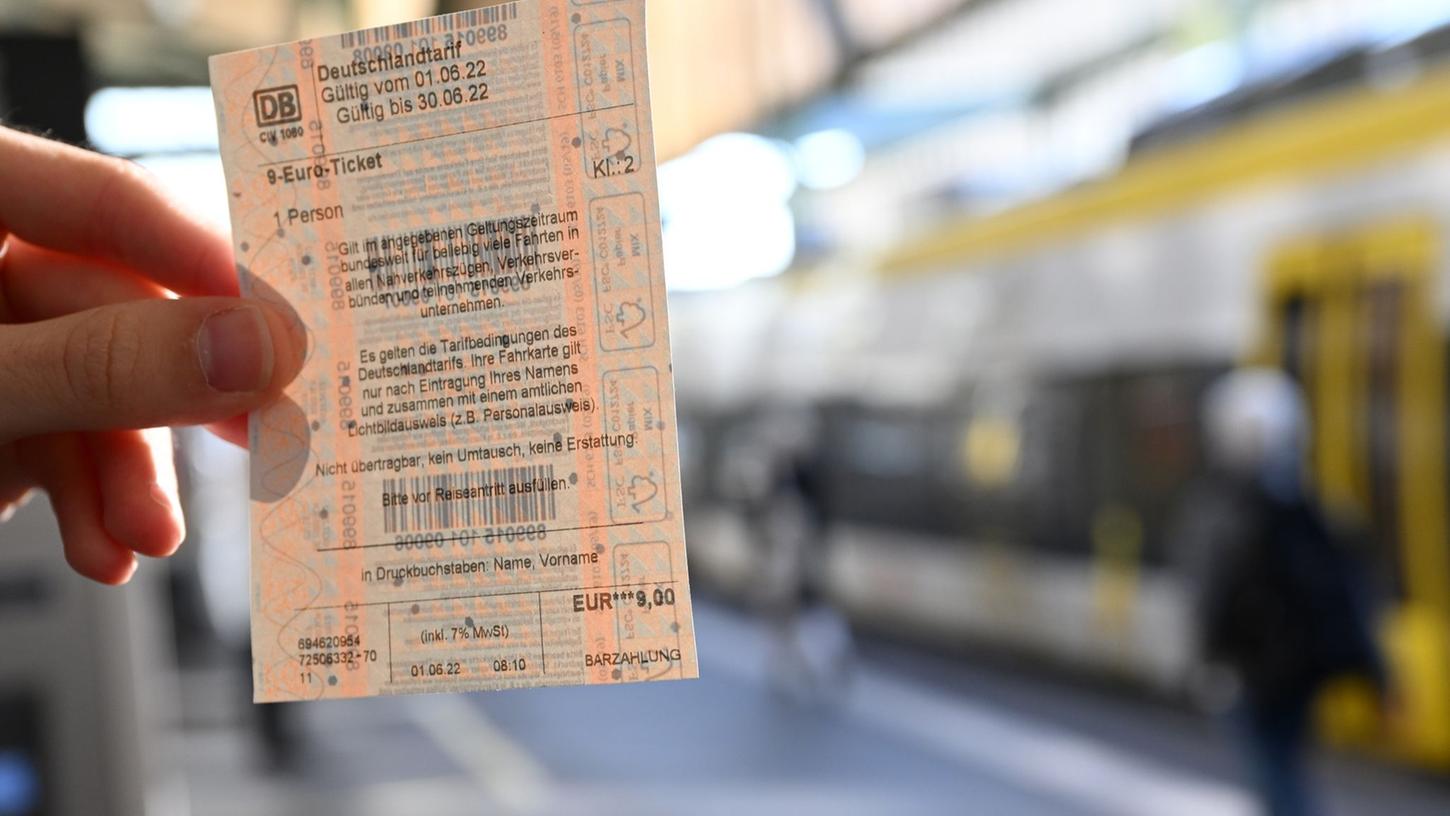 9-Euro-Ticket: Hartz-IV-Empfänger sollen Geld zurückzahlen