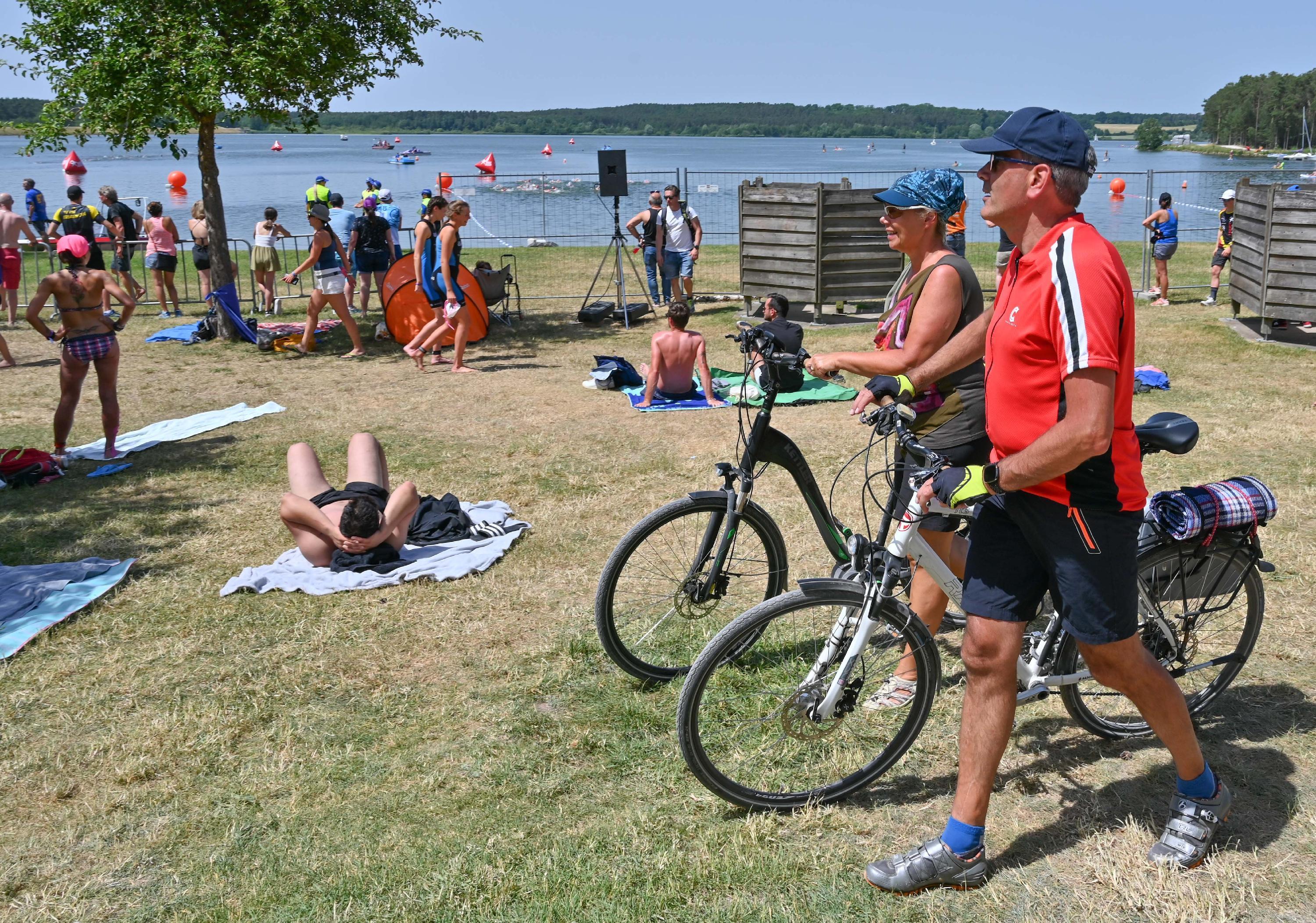 Wenn bei knapp 40 Grad Bewegung beschwerlich wird, ...
