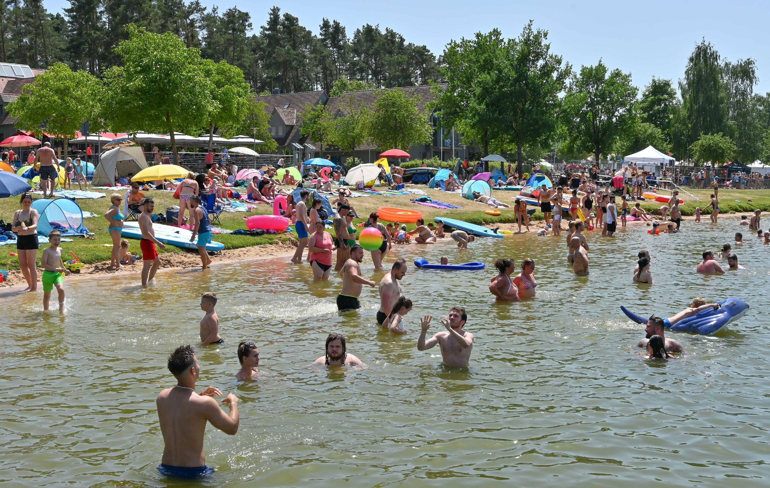 ...verlagert man sie halt ins Wasser.