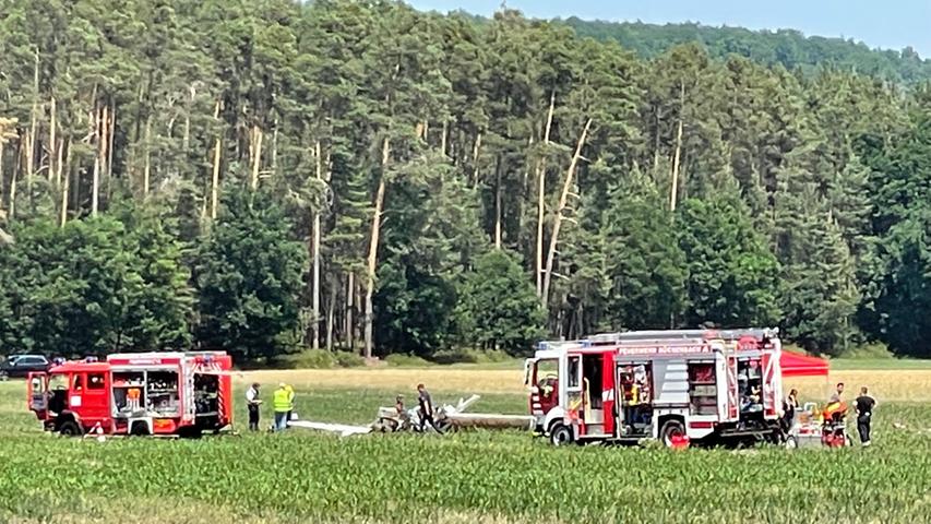Am Sonntagvormittag stürzte in der Nähe von Schwabach ein Kleinflugzeug ab. 
