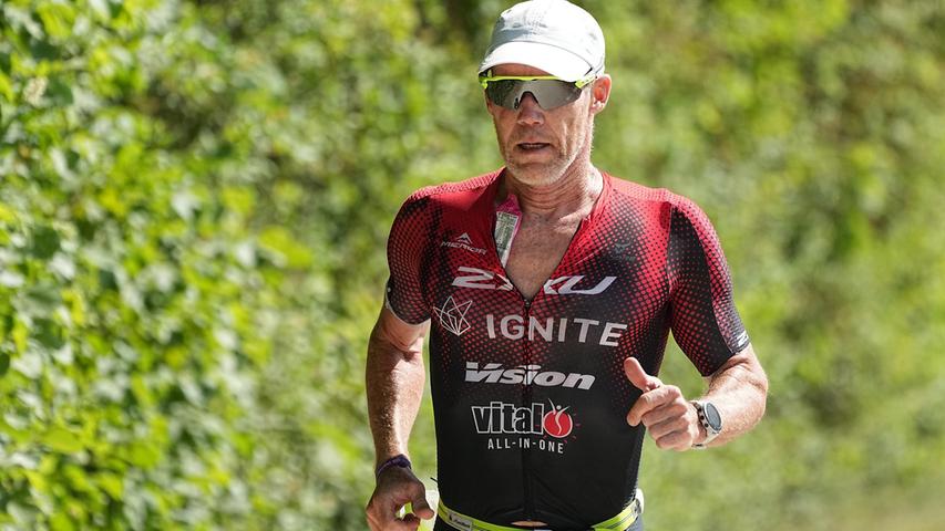 Foto: Salvatore Giurdanella salvatore.giurdanella@gmx.net  Rothsee Triathlon Hauptrennen Olympische Distanz 