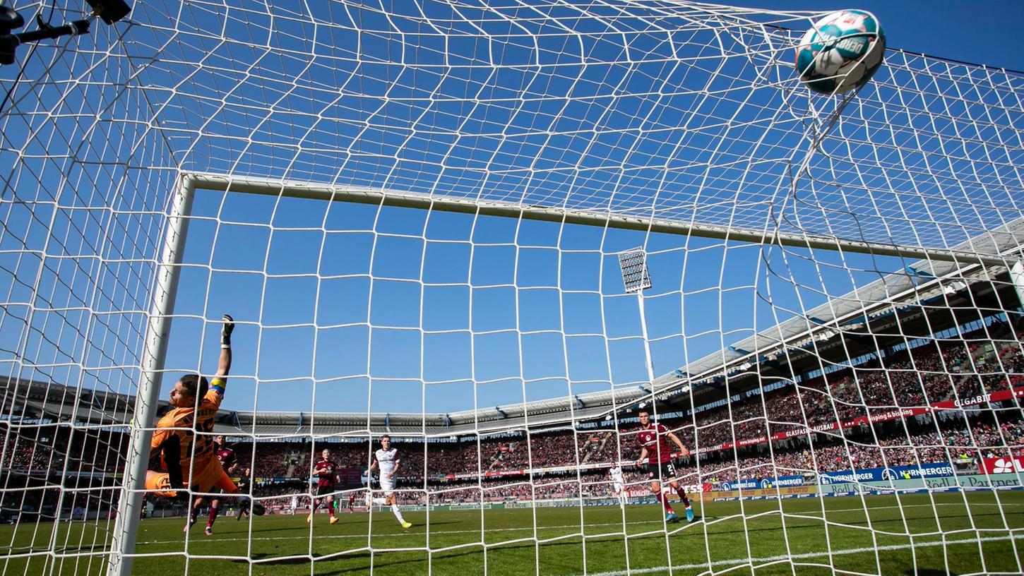 Gegen einen Auswahl aus dem Taubertal hatte Jahn Regensburg beim 7:1 keine Probleme. Gegen einen Auswahl aus dem Taubertal hatte Jahn Regensburg beim 7:1 keine Probleme.