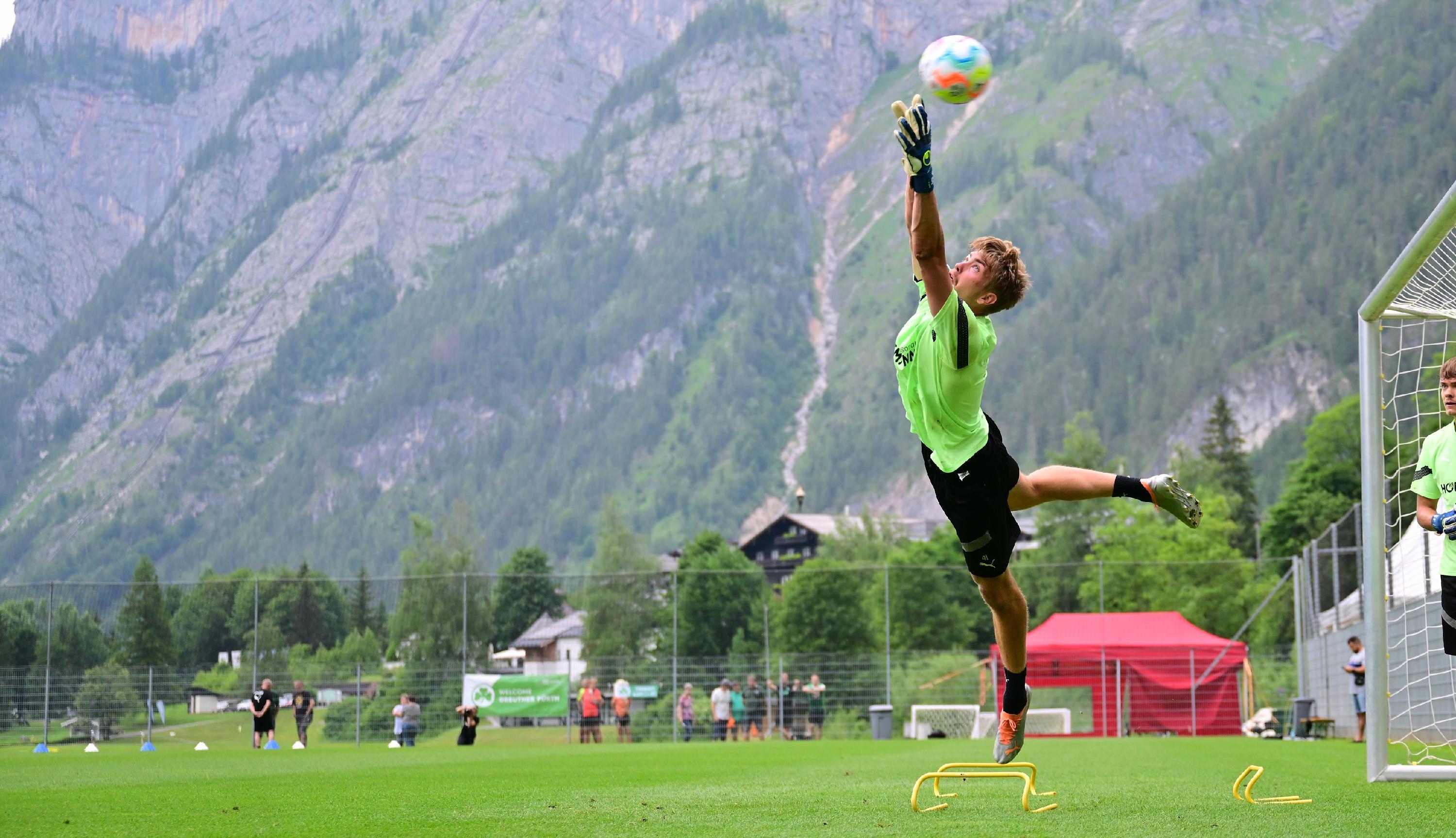 ... der junge Lasse Schulz.