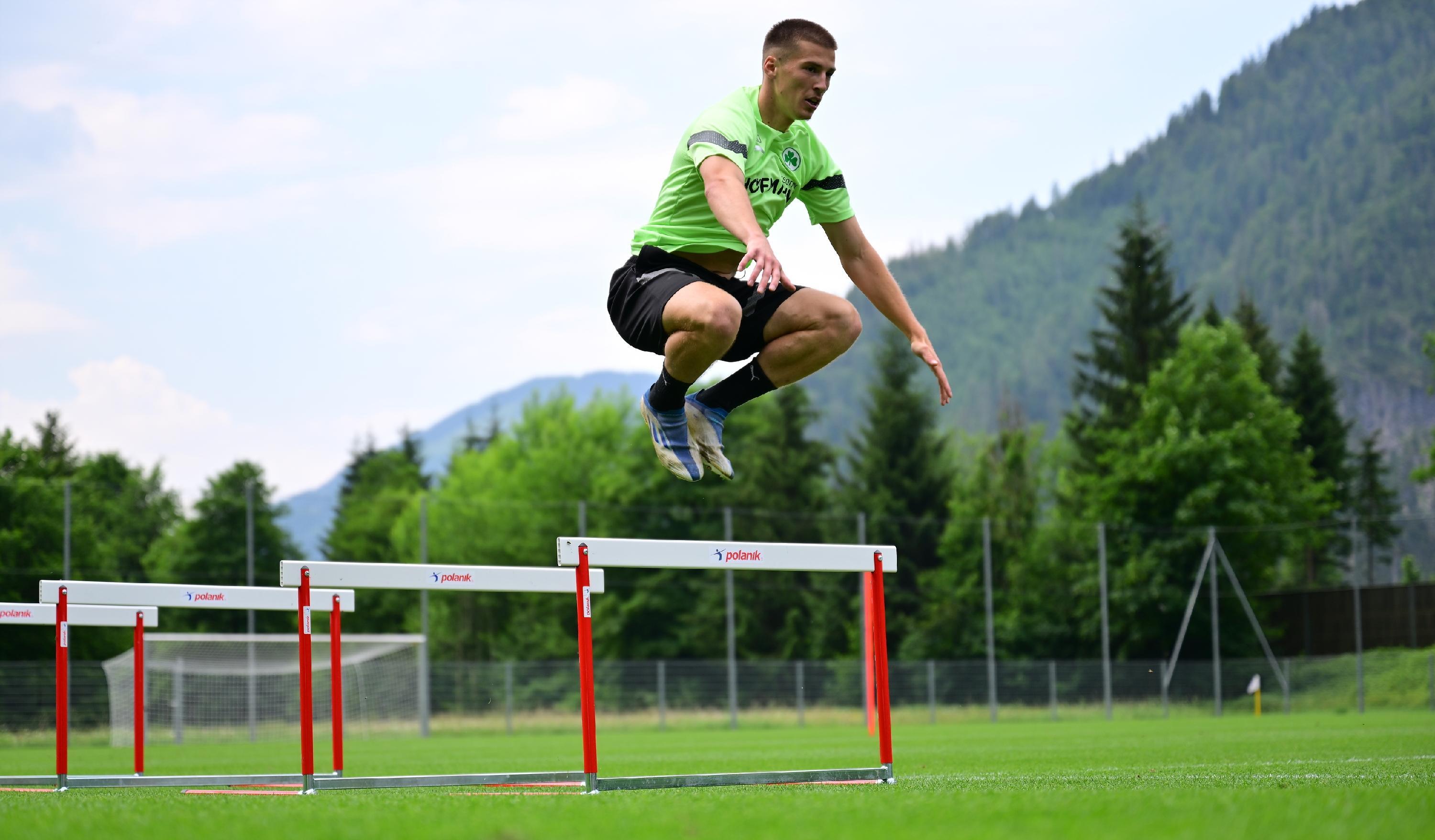 ... Tobias Raschl gaben alles,...