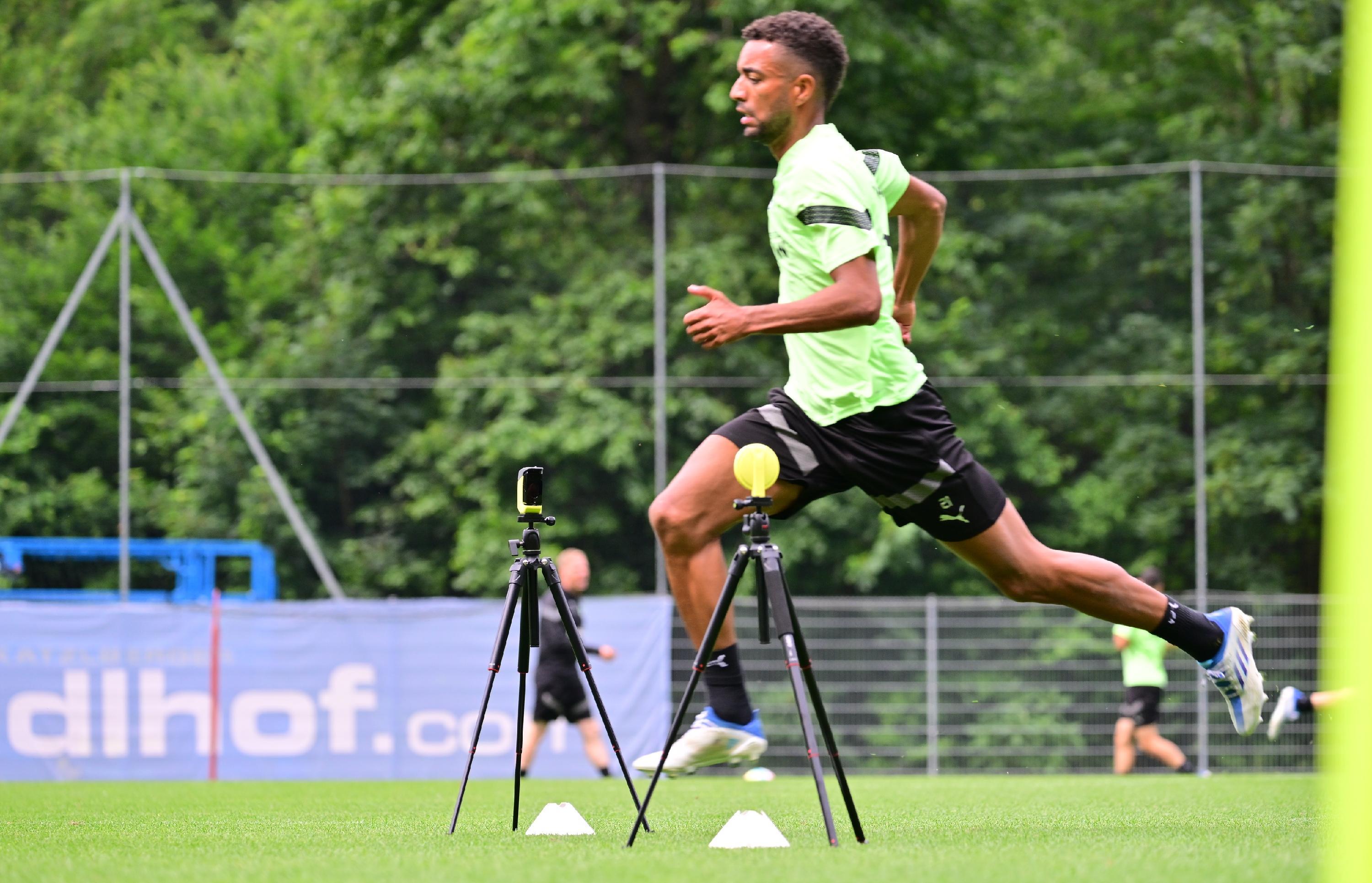 Zum Abschluss stand noch ein kleiner Vollsprint an, den Timothy Tillman hier gerade anzieht.