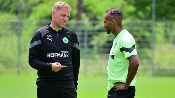 Nach dem Training nahm sich Marc Schneider viel Zeit für Gespräche mit seinen Spielern.