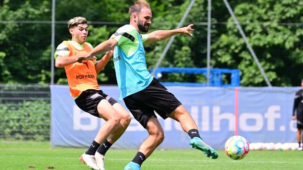 Auch Gastspieler Enzo El Fattahi (hier links) war wieder mit dabei und machte seine Sache gut.