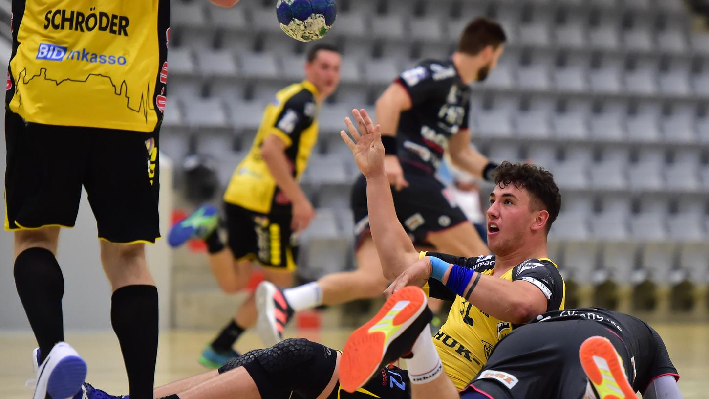 Wenn der Neu-Erlanger Justin Kurch hinlangt, wird dies für die Gegner mitunter ziemlich schmerzhaft.
Wenn der Neu-Erlanger Justin Kurch hinlangt, wird dies für die Gegner mitunter ziemlich schmerzhaft.