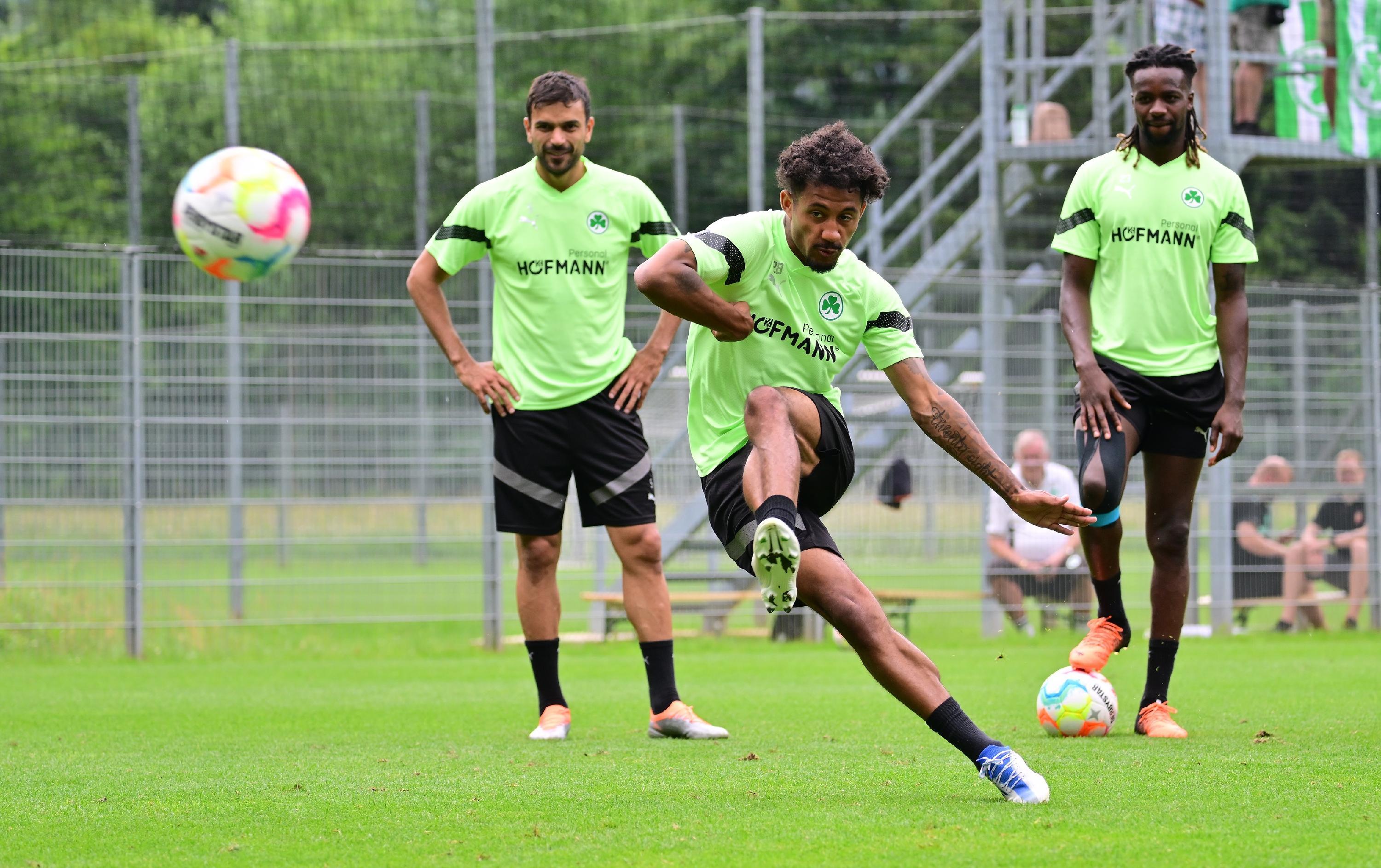 Auch hier konnten die Offensivspieler wie Jeremy Dudziak natürlich glänzen.