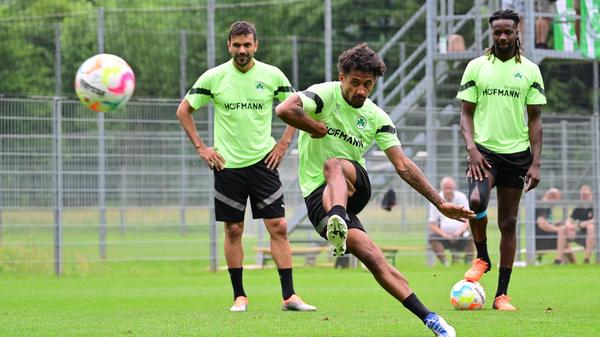 Auch hier konnten die Offensivspieler wie Jeremy Dudziak natürlich glänzen.