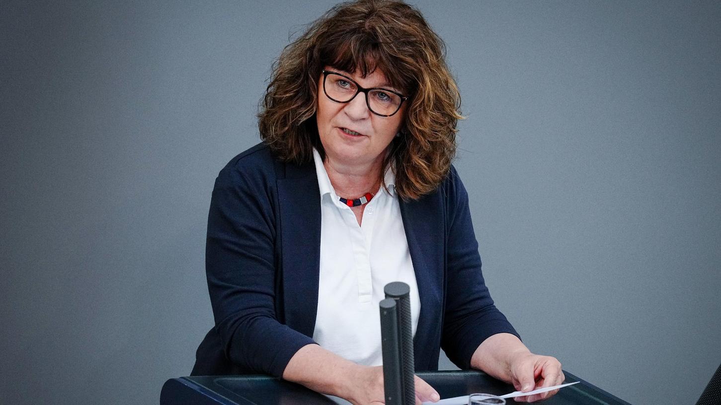 Martina Stamm-Fibich (SPD), Vorsitzende des Petitionsausschusses, spricht im Bundestag (Archivfoto).
