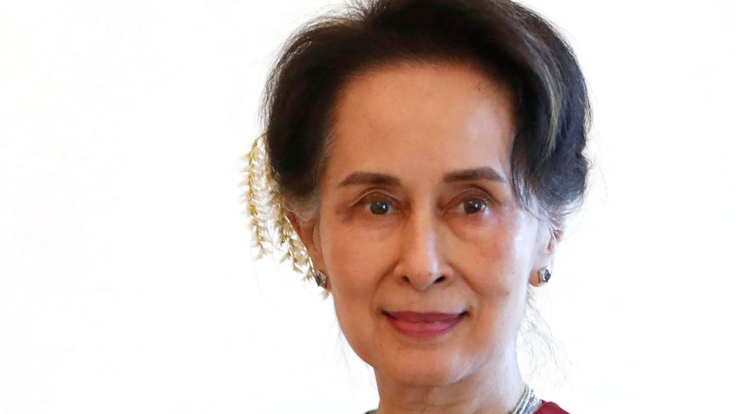 Aung San Suu Kyi ist ins Gefängnis gebracht worden. Aung San Suu Kyi ist ins Gefängnis gebracht worden.