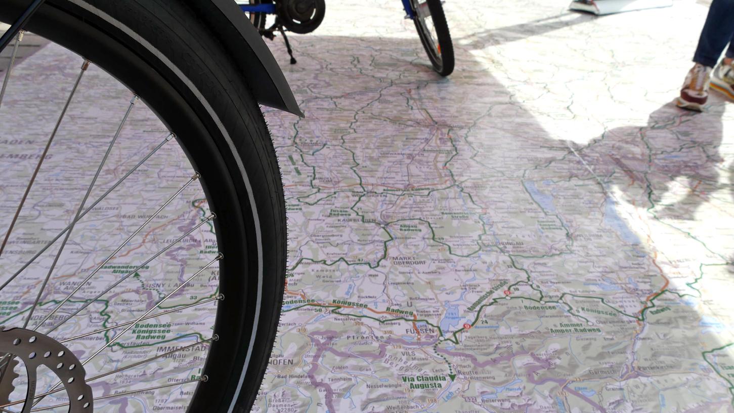 Die Stadt Herzogenaurach hat die besten Stadtradler ausgezeichnet.
Die Stadt Herzogenaurach hat die besten Stadtradler ausgezeichnet.