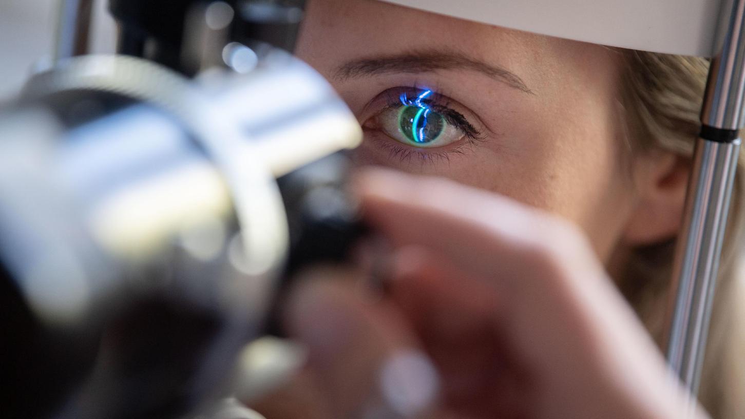 Augenärzte empfehlen einen regelmäßigen Glaukom-Check.  
