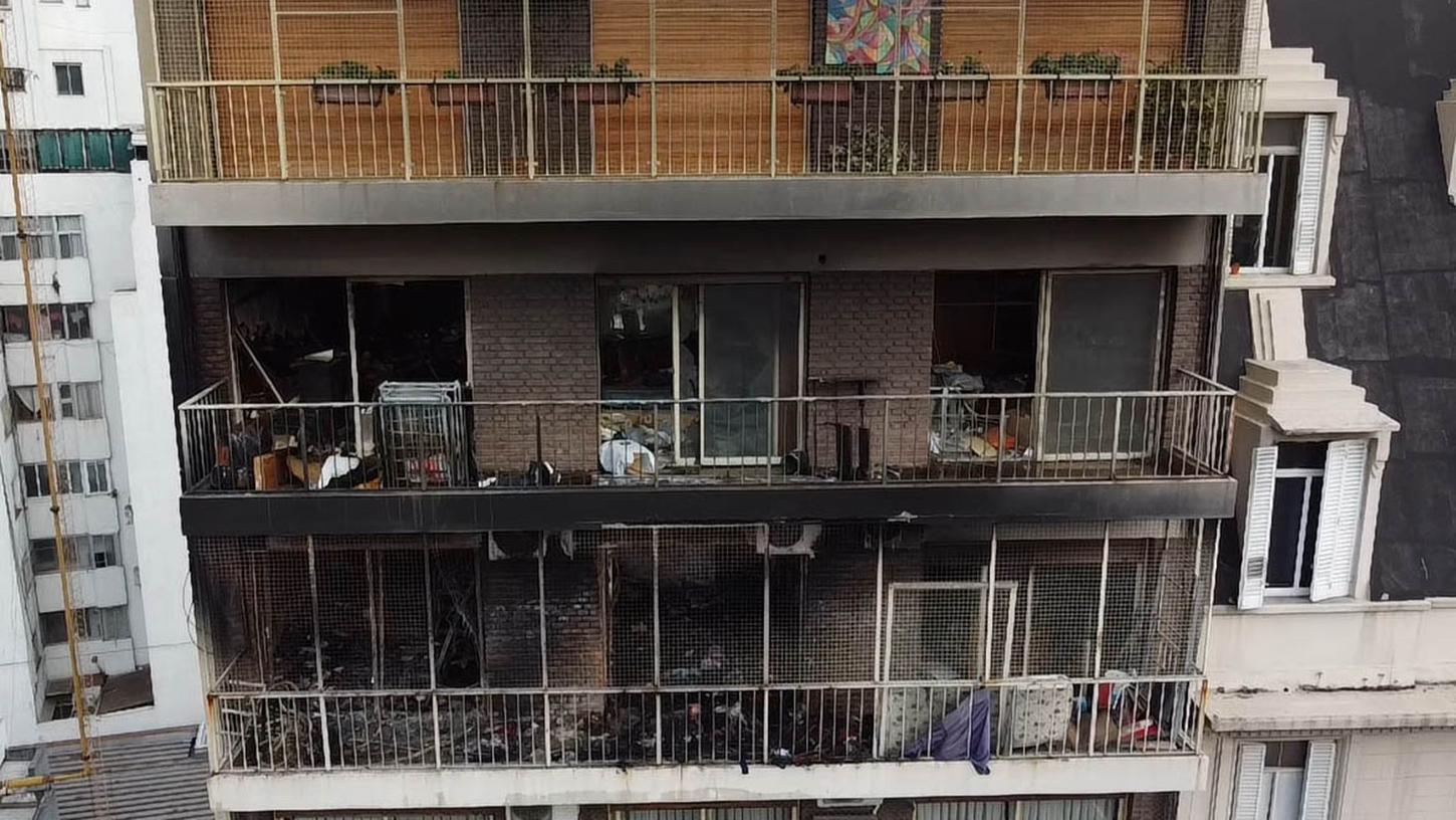 Blick auf das Wohnhaus nach einem schwerem Brand im Zentrum der argentinischen Hauptstadt. Blick auf das Wohnhaus nach einem schwerem Brand im Zentrum der argentinischen Hauptstadt.