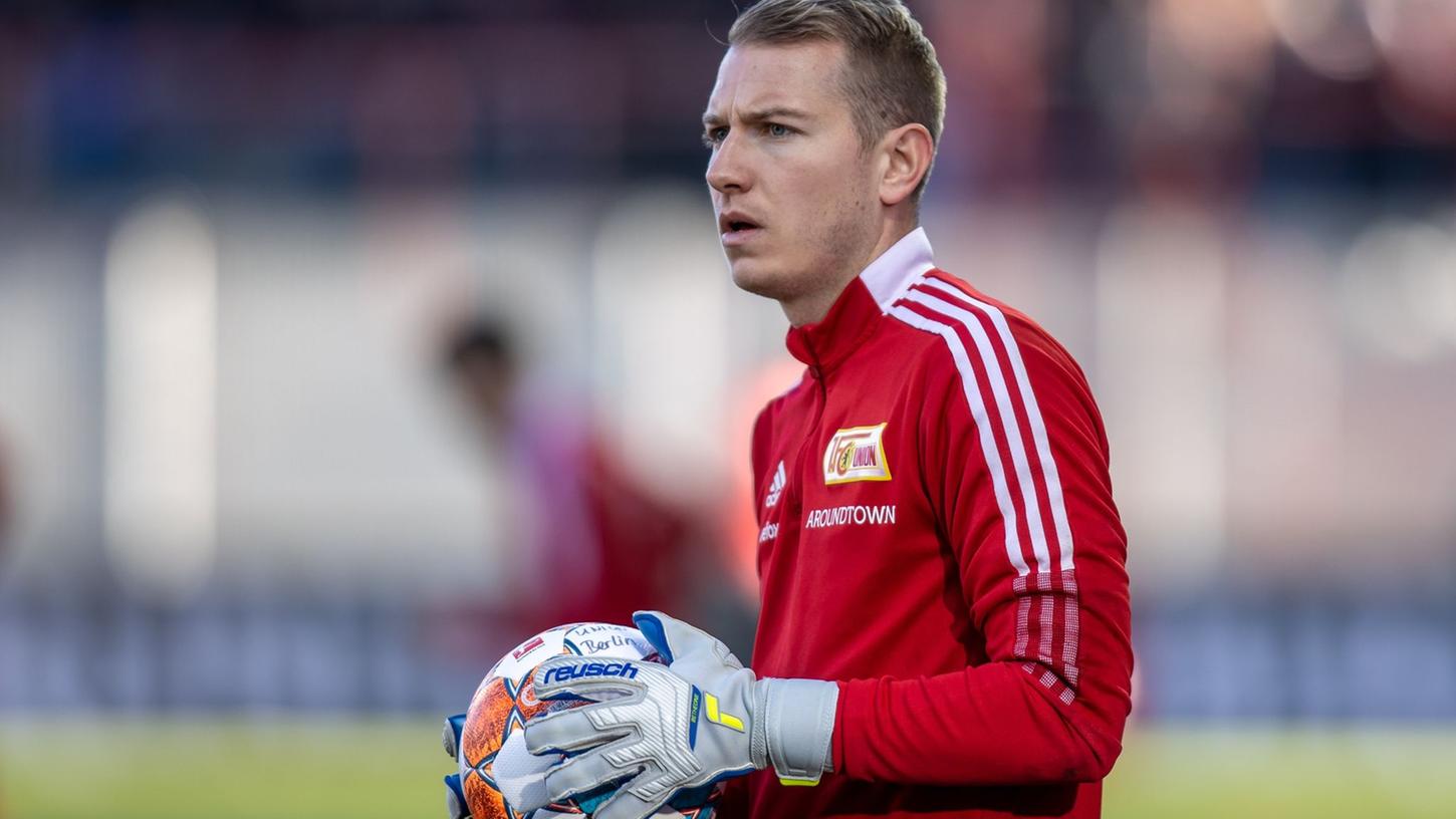 Nur noch Nummer drei im Tor, bleibt aber bei Union Berlin: Keeper Jakob Busk. Nur noch Nummer drei im Tor, bleibt aber bei Union Berlin: Keeper Jakob Busk.