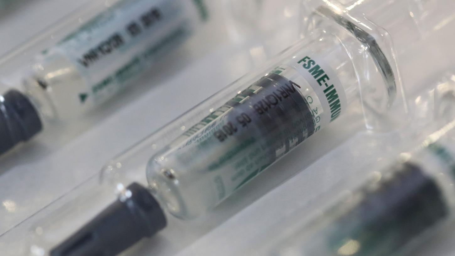 Zecken: Was Sie zur FSME-Impfung wissen sollten Zecken: Was Sie zur FSME-Impfung wissen sollten