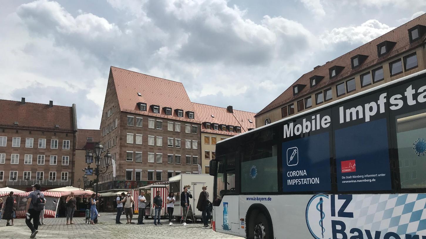 Auch der Nürnberger Impfbus hat ab Juni einen neuen Betreiber. 