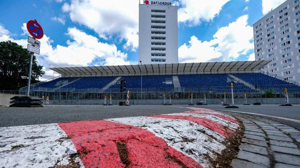 Vom 1. bis zum 3. Juli werden zig GT3-Fahrzeuge der DTM (Deutsche Tourenwagen Masters) über den Stadtkurs rasen.