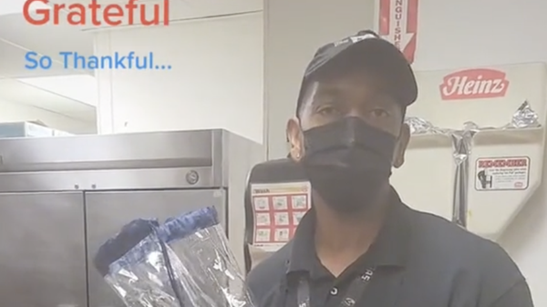 Bildschirmfoto 2022-06-25 um 21.24.02 1.png