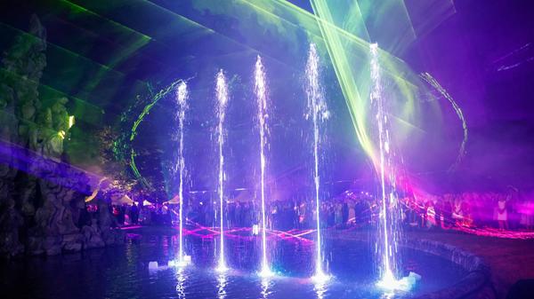 Premiere hat eine Lasershow, die das bisherige Feuerwerk ersetze-