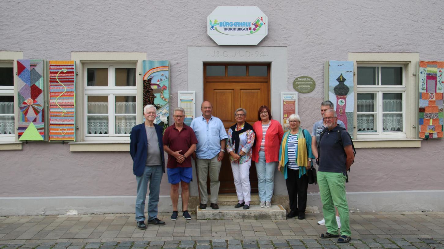 Bei einem Treffen der im Landkreis tätigen Nachbarschaftshilfen waren Helferinnen und Helfer aus Weißenburg, Gunzenhausen und Treuchtlingen anwesend. 