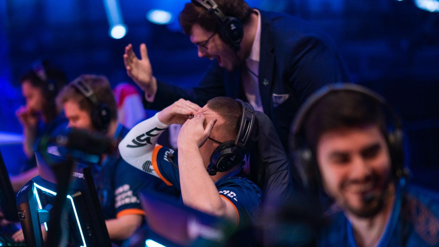 Mit dem überraschenden Sieg gegen G2 sichert sich Rogue wichtige Punkte für die Qualifikation zum Six Major. (Archivbild) Mit dem überraschenden Sieg gegen G2 sichert sich Rogue wichtige Punkte für die Qualifikation zum Six Major. (Archivbild)