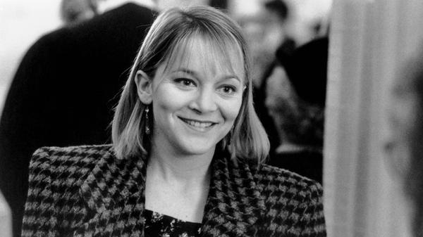 Die bekannte US-Schauspielerin Mary Mara ist laut US-Polizei im Sankt-Lorenz-Strom ertrunken. Sie spielte zahlreiche Fernseh- und Filmrollen, darunter mehrere Episoden in Serien wie "Dexter" oder "Star Trek: Enterprise". Am bekanntesten wurde sie durch ihre Rollen in "Nash Bridges", "Emergency Room (ER)" und "Ray Donovan". Zuletzt stand sie demnach 2020 für den Film "Break Even" vor der Kamera.