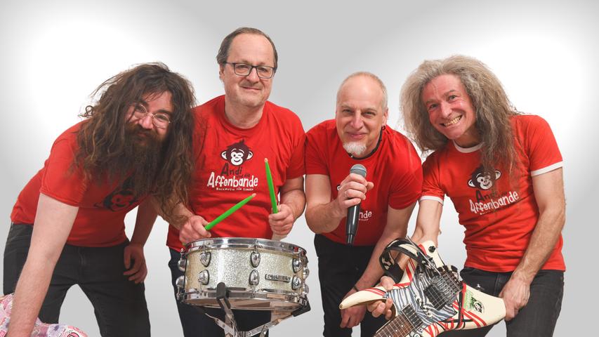 Für die musikalische Begleitung sorgt die Augsburger Kinderrockband "Andi und die Affenbande". Für die musikalische Begleitung sorgt die Augsburger Kinderrockband "Andi und die Affenbande".