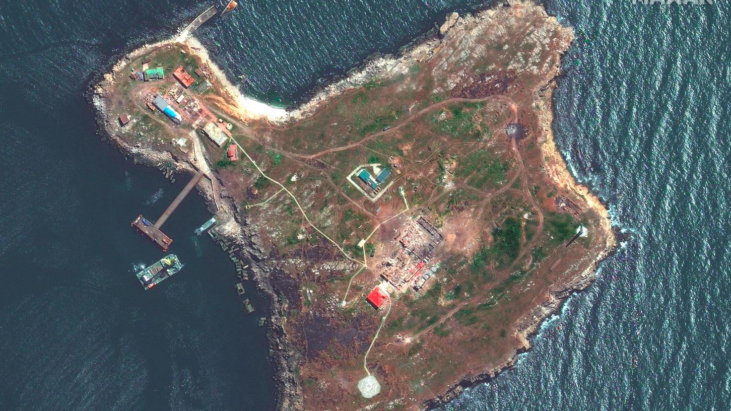 Laut eigenen Angaben habe sich Russlands Militär von der Schlangeninsel zurückgezogen.
Laut eigenen Angaben habe sich Russlands Militär von der Schlangeninsel zurückgezogen.
