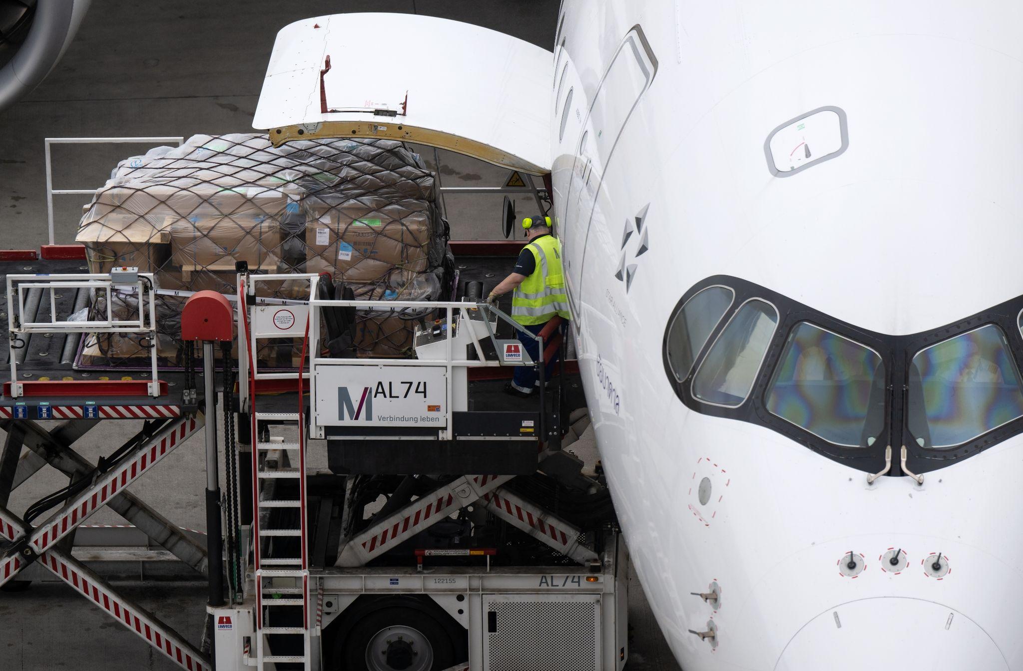 3000 Gepäckstücke von LufthansaPassagieren noch in München