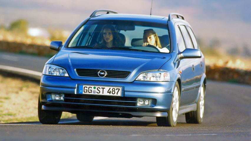 Opel Astra G Caravan (1998 - 2004): Die neue Modellgeneration bot Opel auch als Caravan OPC an, der mit einer Höchstgeschwindigkeit von 240 km/h zum damals schnellsten Kompaktkombi avancierte.