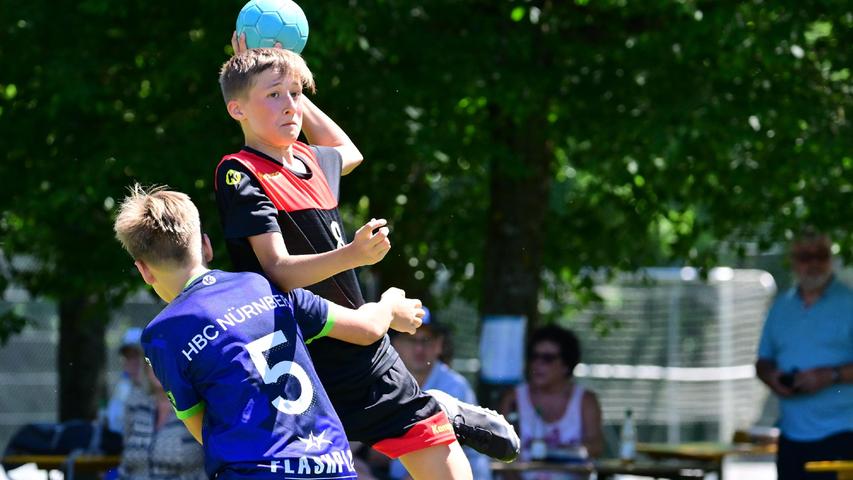Handball auf Rasen: In Puschendorf hat das Tradition