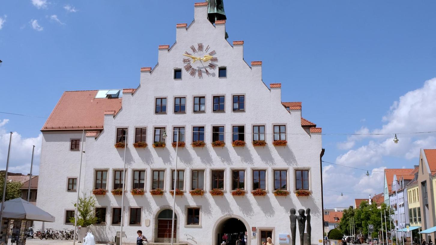Das Neumarkter Rathaus. 