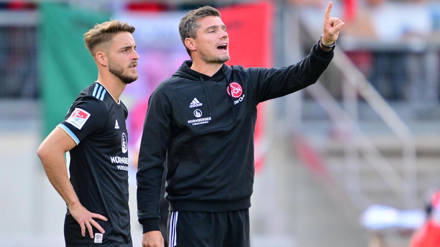 Schauen zuversichtlich nach vorn: Pechvogel Lukas Schleimer (li.) und Trainer Robert Klauß.