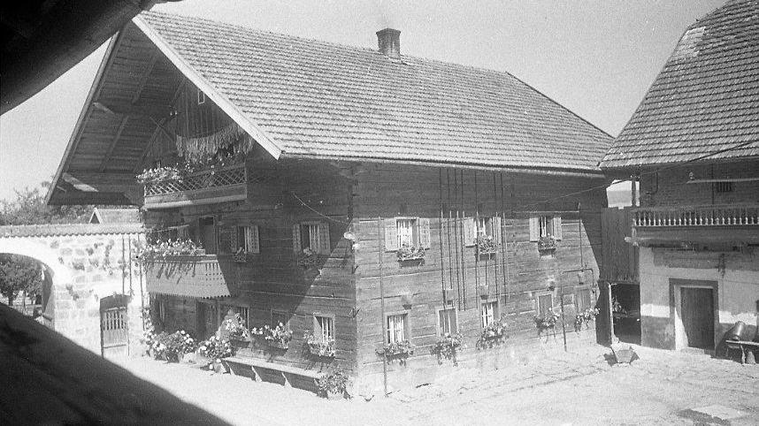 Schön, oder? Wo allerdings dieses Haus steht oder stand, wüsste das Stadtarchiv gern. Schön, oder? Wo allerdings dieses Haus steht oder stand, wüsste das Stadtarchiv gern.