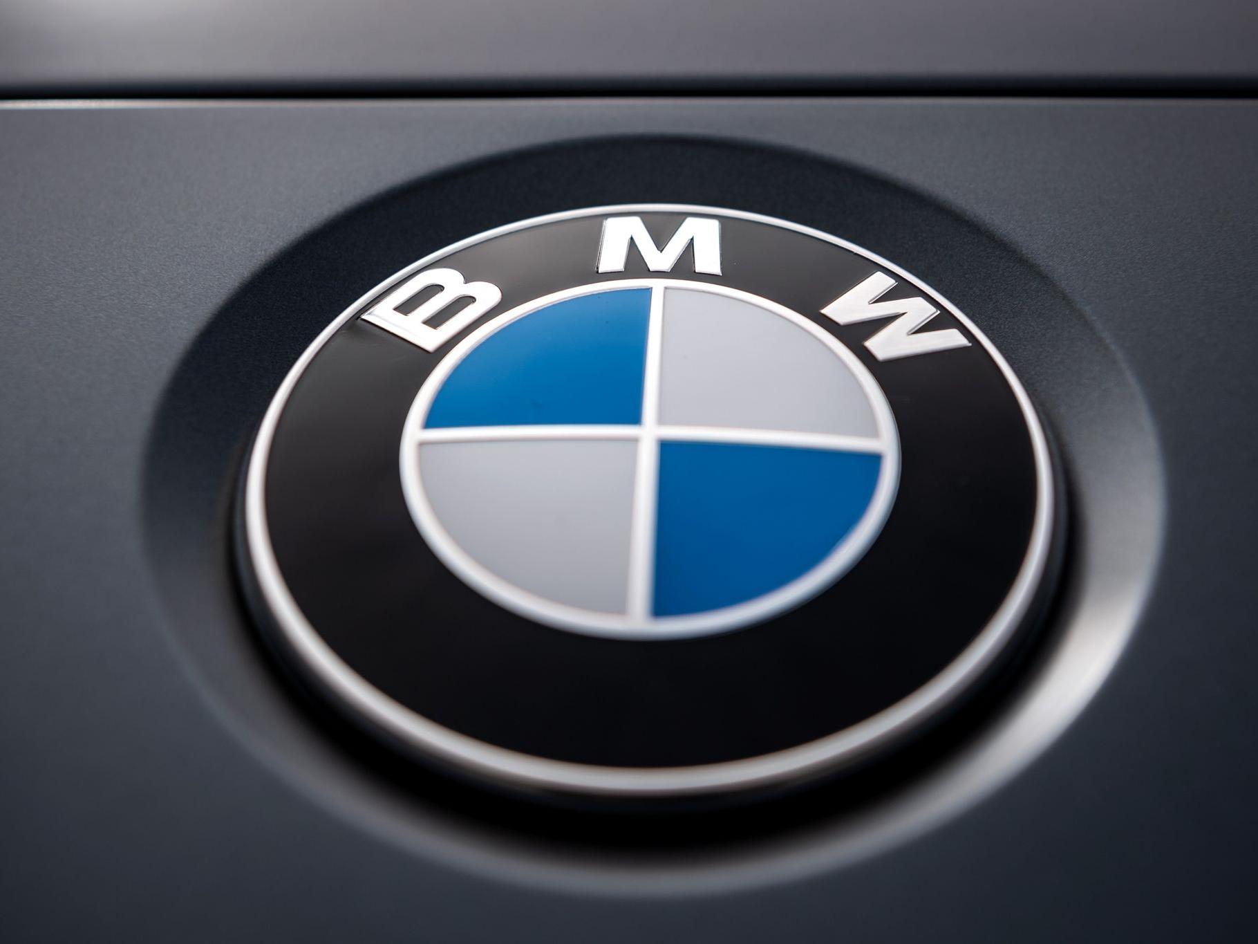 17 Euro im Monat für einen warmen Hintern: BMW führt Abo-Model bei  Sitzheizung und Co. ein