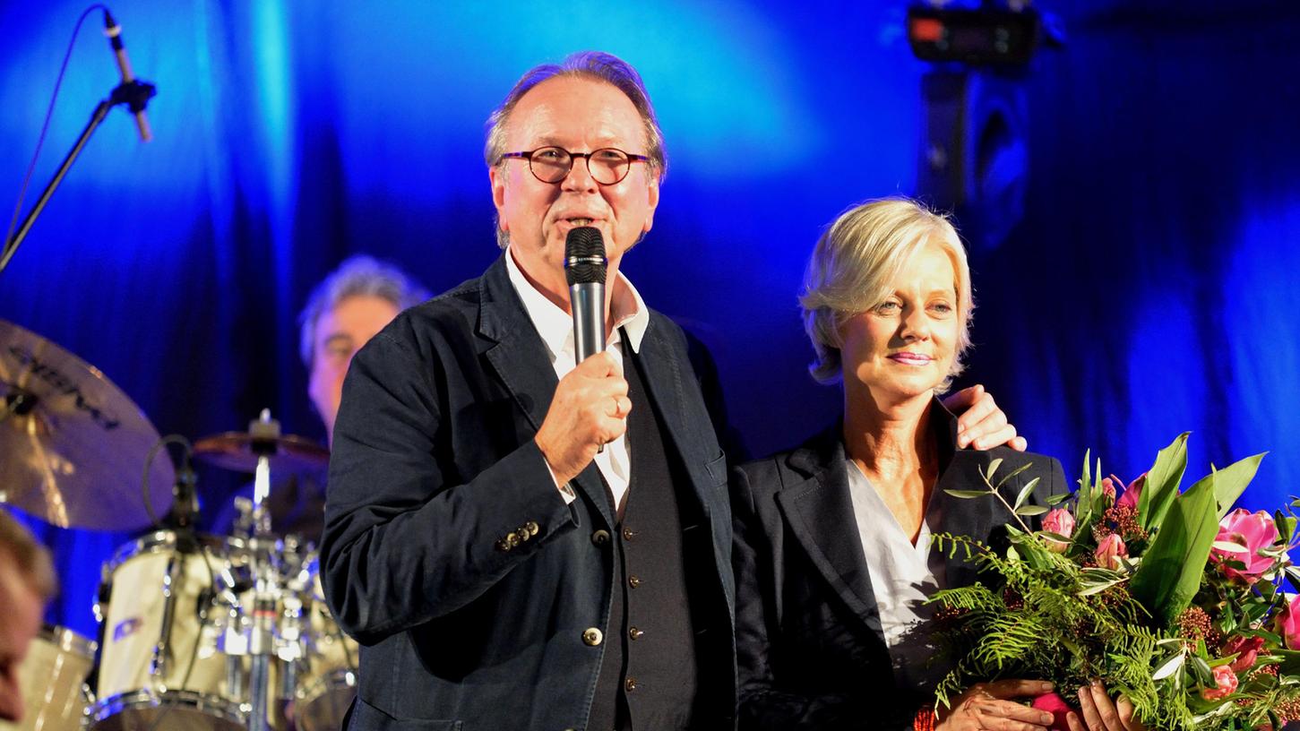 Der bekannte Pilsacher Architekt Johannes Berschneider - hier mit seiner Frau Gudrun bei der Feier seines 60. Geburtstages - ist am Sonntag verstorben.