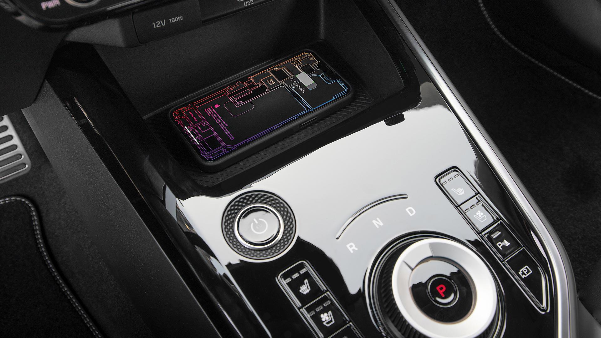 Die Anwahl der Fahrstufen erfolgt über einen Drehregler.