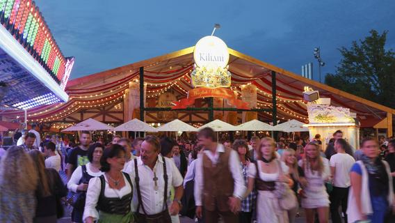 Sexistischer Liedtext: Würzburg verbietet Ballermann-Hit "Layla" auf Volksfest