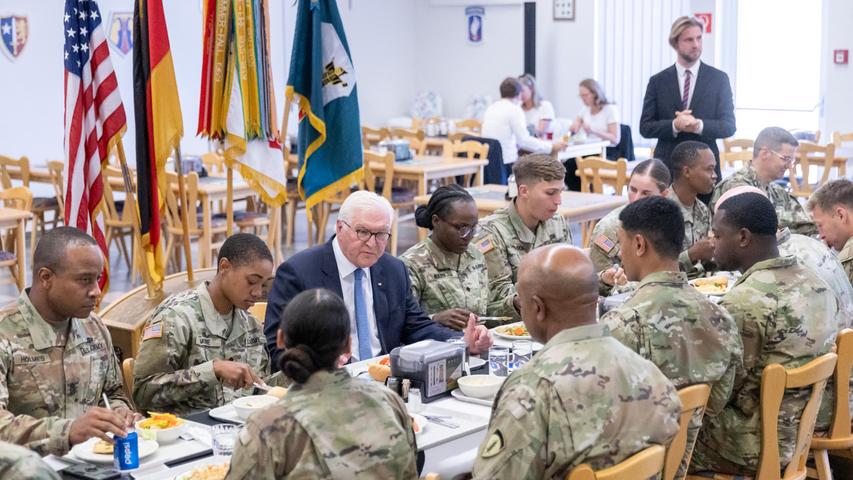 Besuch von einem Bundespräsidenten erhielten US-Soldaten in Deutschland zuletzt vor mehr als 25 Jahren.