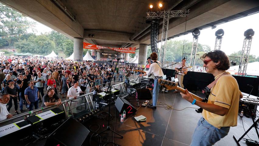 Die Band Cinemagraph beim Brückenfestival 2019 - vor Corona.