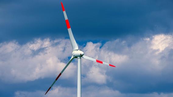 Ernsthafte Idee oder Finte: Will Roth tatsächlich einen Windpark auf der ICE-Werks-Fläche bauen?