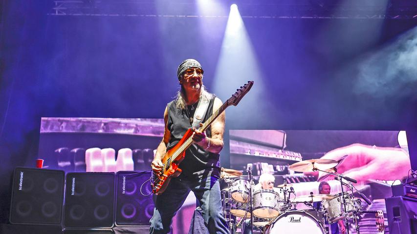 Deep Purple ist auf Abschiedstournee - und zementiert beim Auftritt in Enderndorf den legendären Ruf der Band.