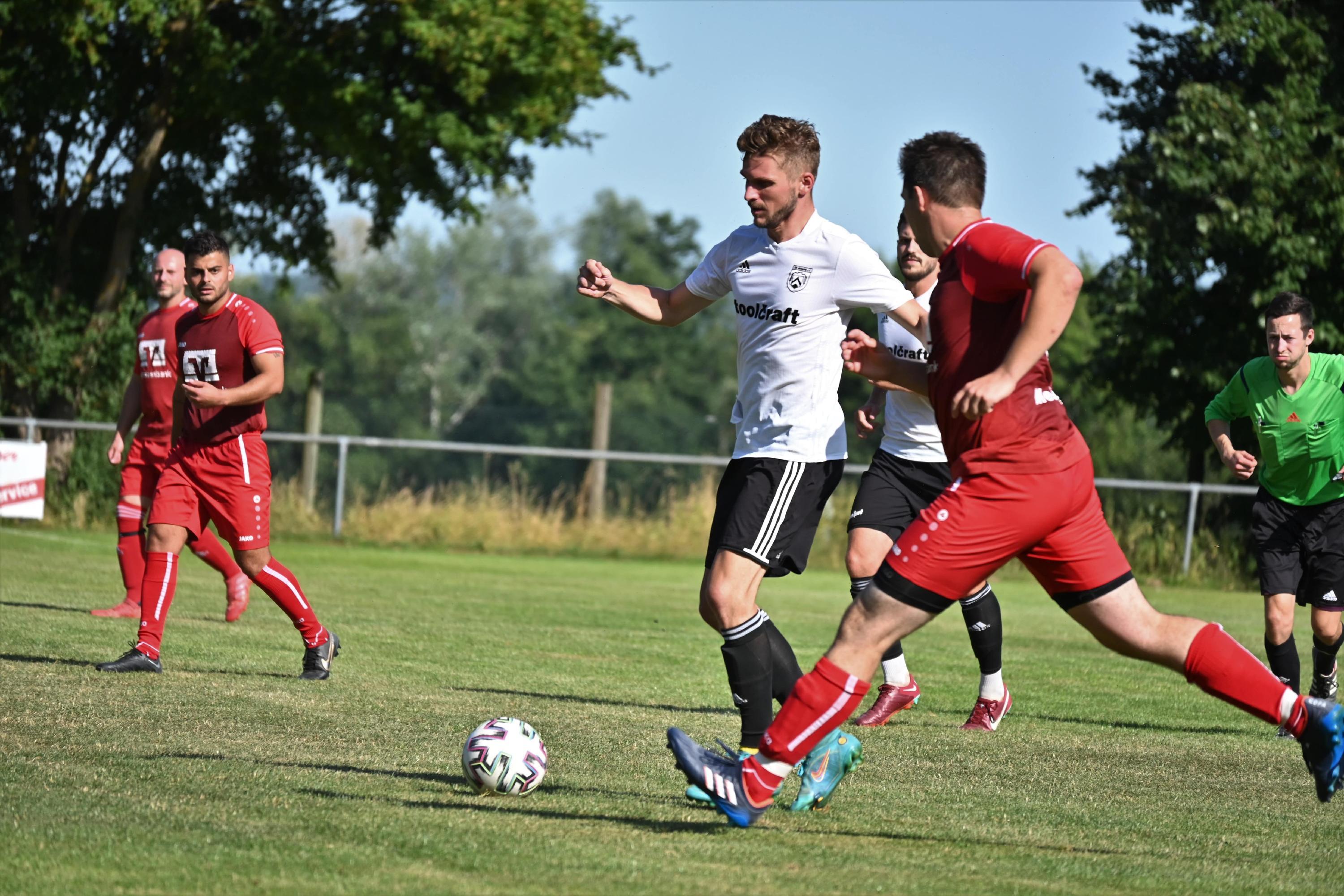 Mit Thomas Selz: Der TSV Absberg will mehr spielen und weniger leiden