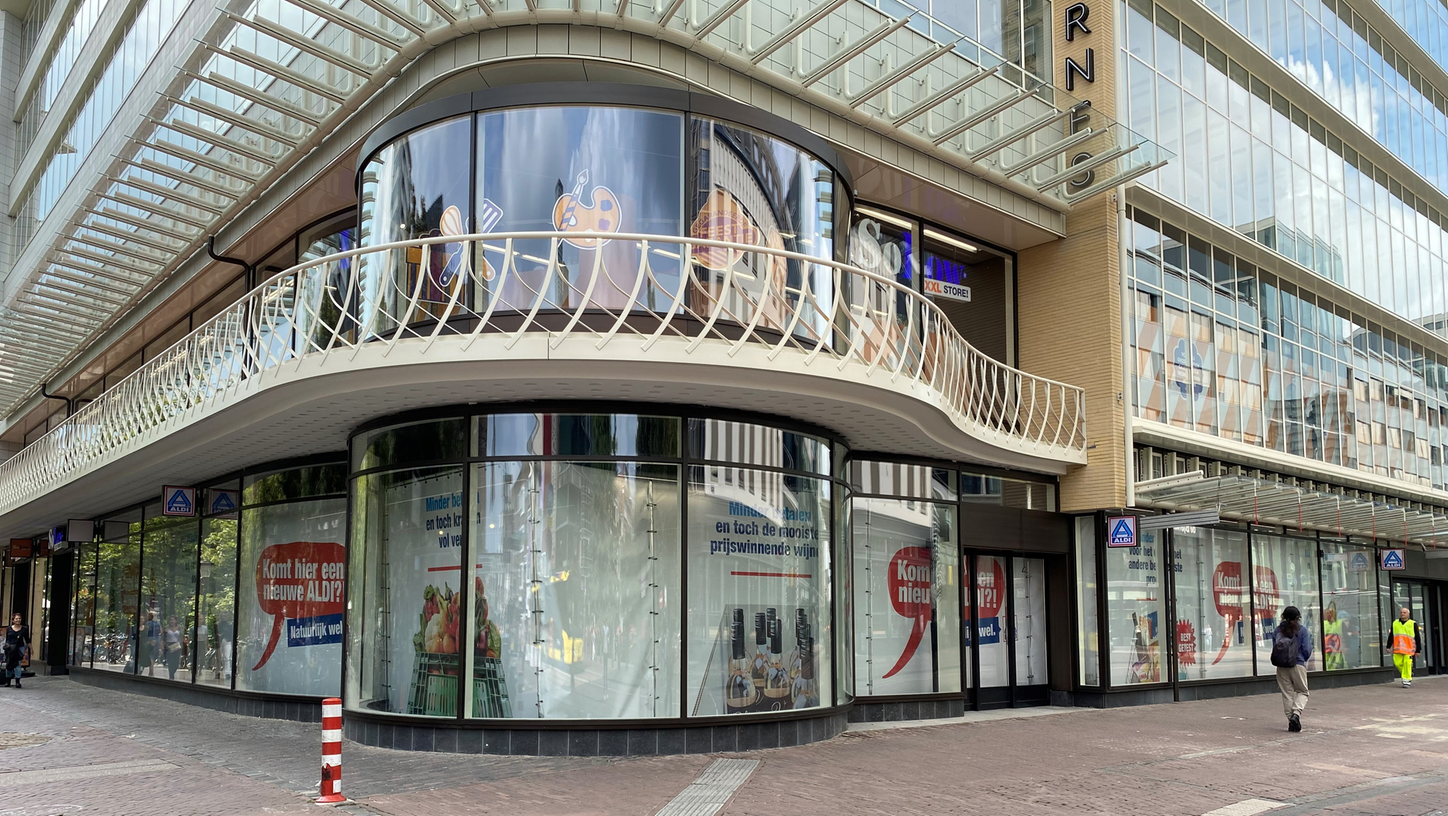 Der ungewöhnliche Aldi-Markt liegt mitten in der Innenstadt von Utrecht. Der ungewöhnliche Aldi-Markt liegt mitten in der Innenstadt von Utrecht.