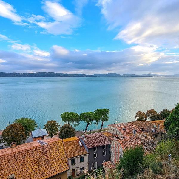 lago-trasimeno-g428c24afd_1920.jpg