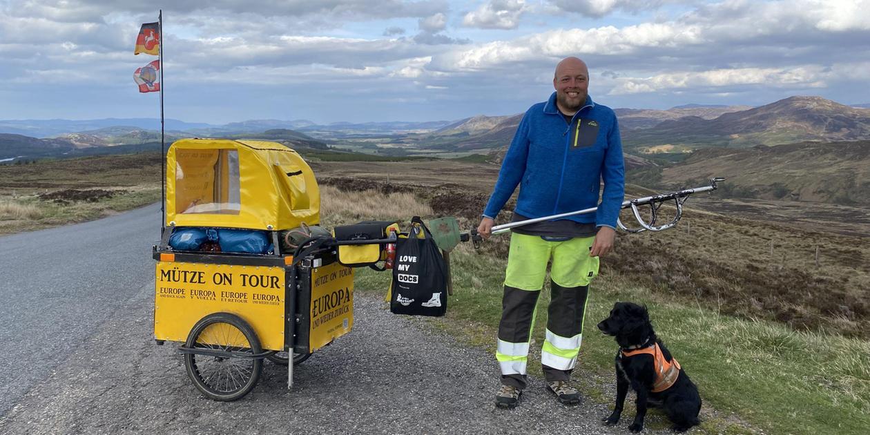 "Mütze on Tour" Zu Fuß von Pilsach nach Irland in einem Jahr