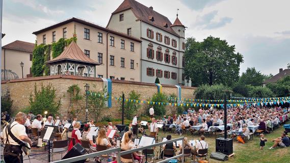 Bayerischer Abend findet im Treuchtlinger Schlossgraben statt